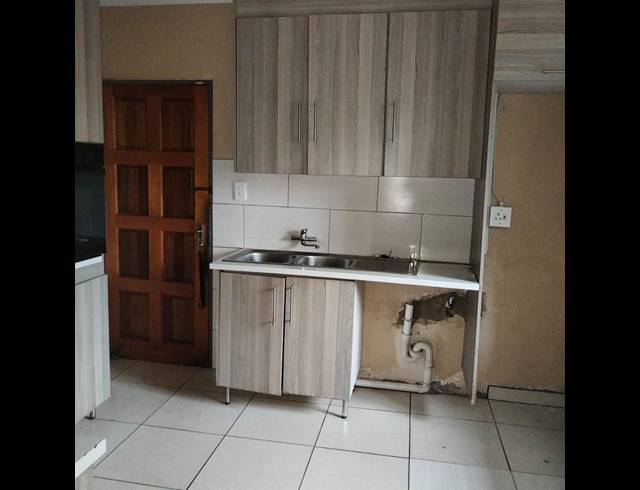 3 BEDROOM PROPERTY TO RENT IN TLHABANE WEST